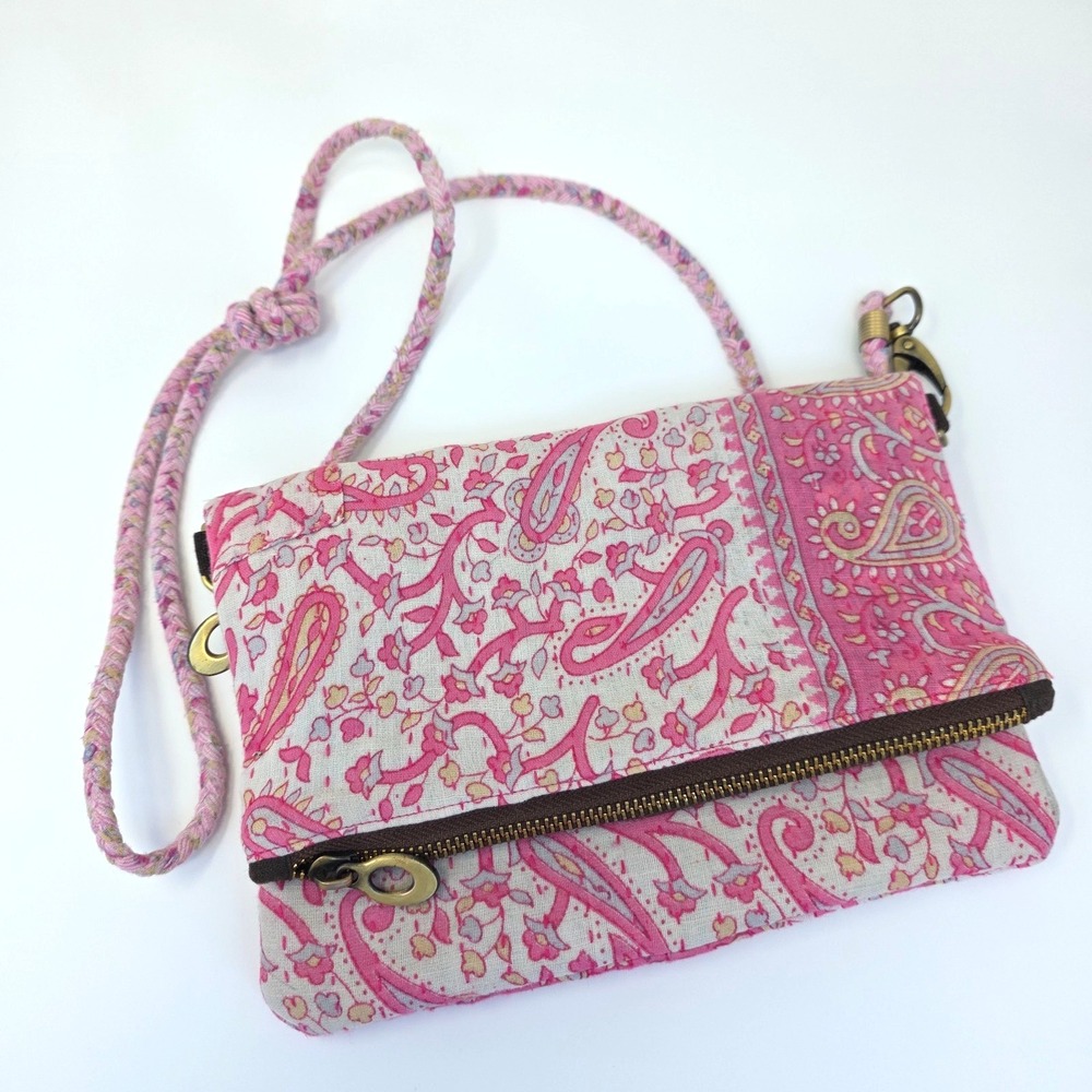 Sari Bari Bag Womens White Pink Paisley Detachable Crossbody Strap Inner Pocket